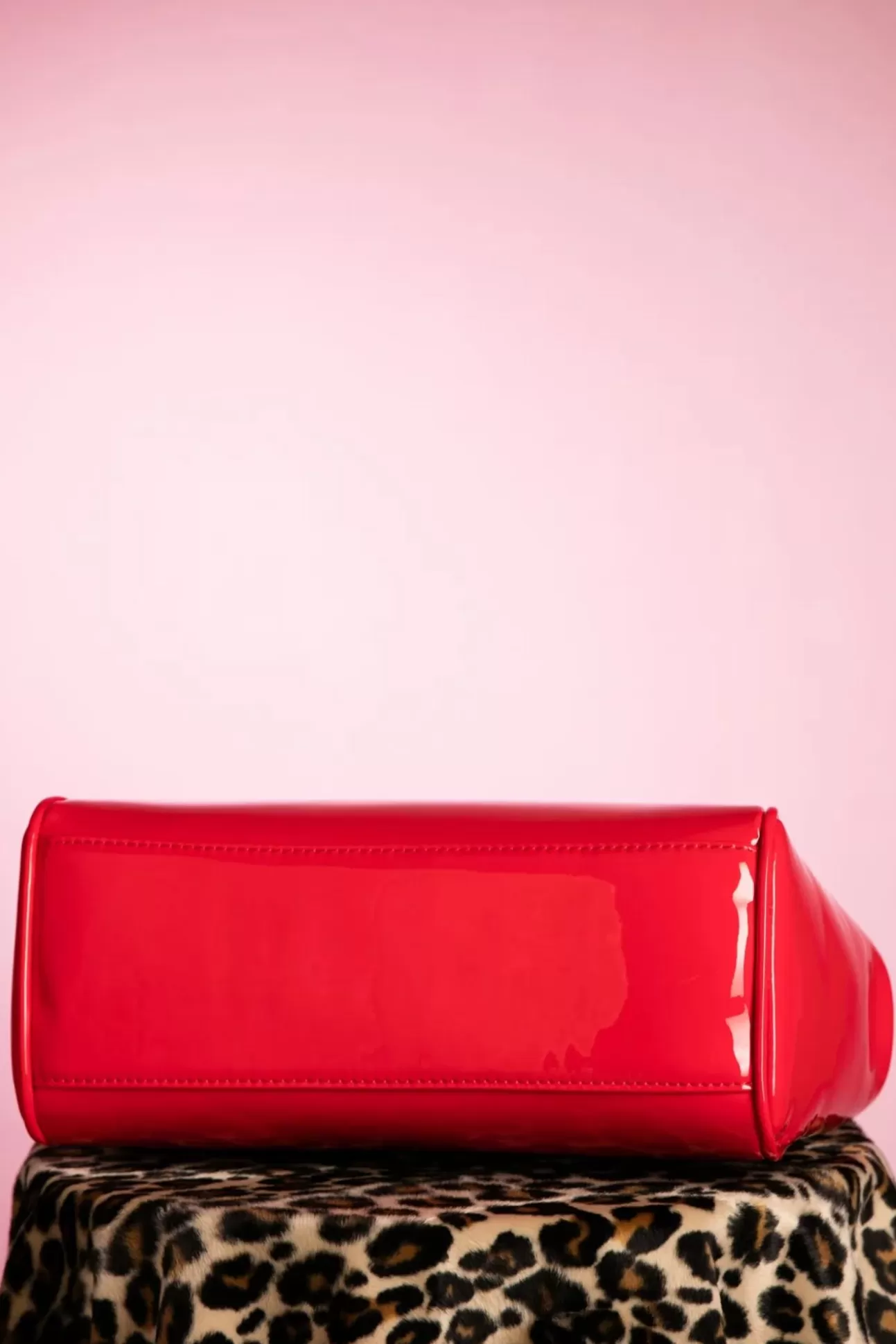 Tassen | Banned Retro Amerikaanse Vintage Patenttas In Rood