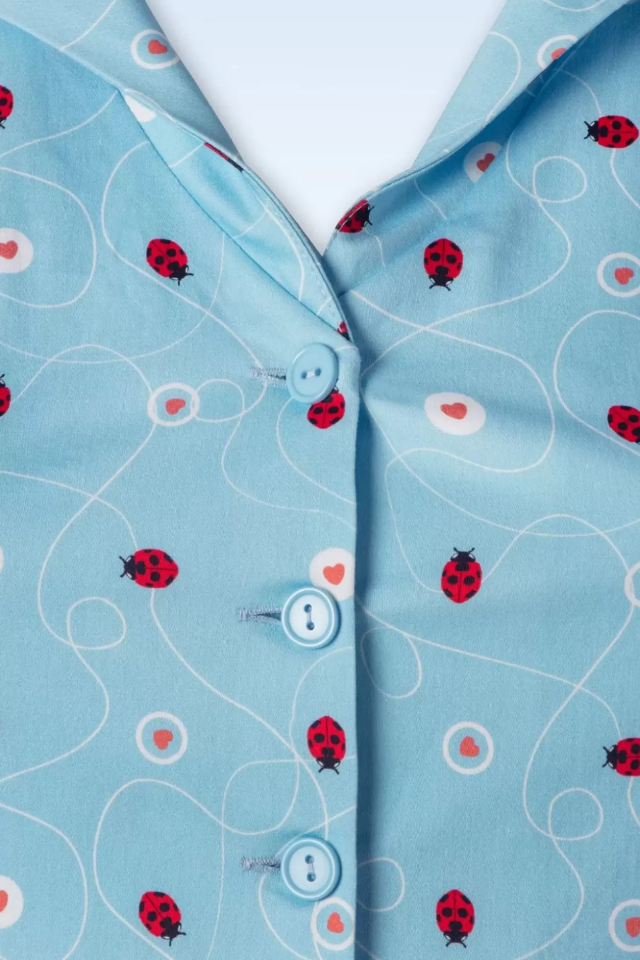 Swing Jurken | Topvintage Boutique Collection Topvintage Exclusive ~ Angie Swing Jurk In Licht Blauw Met Lieveheersbeestjes Print