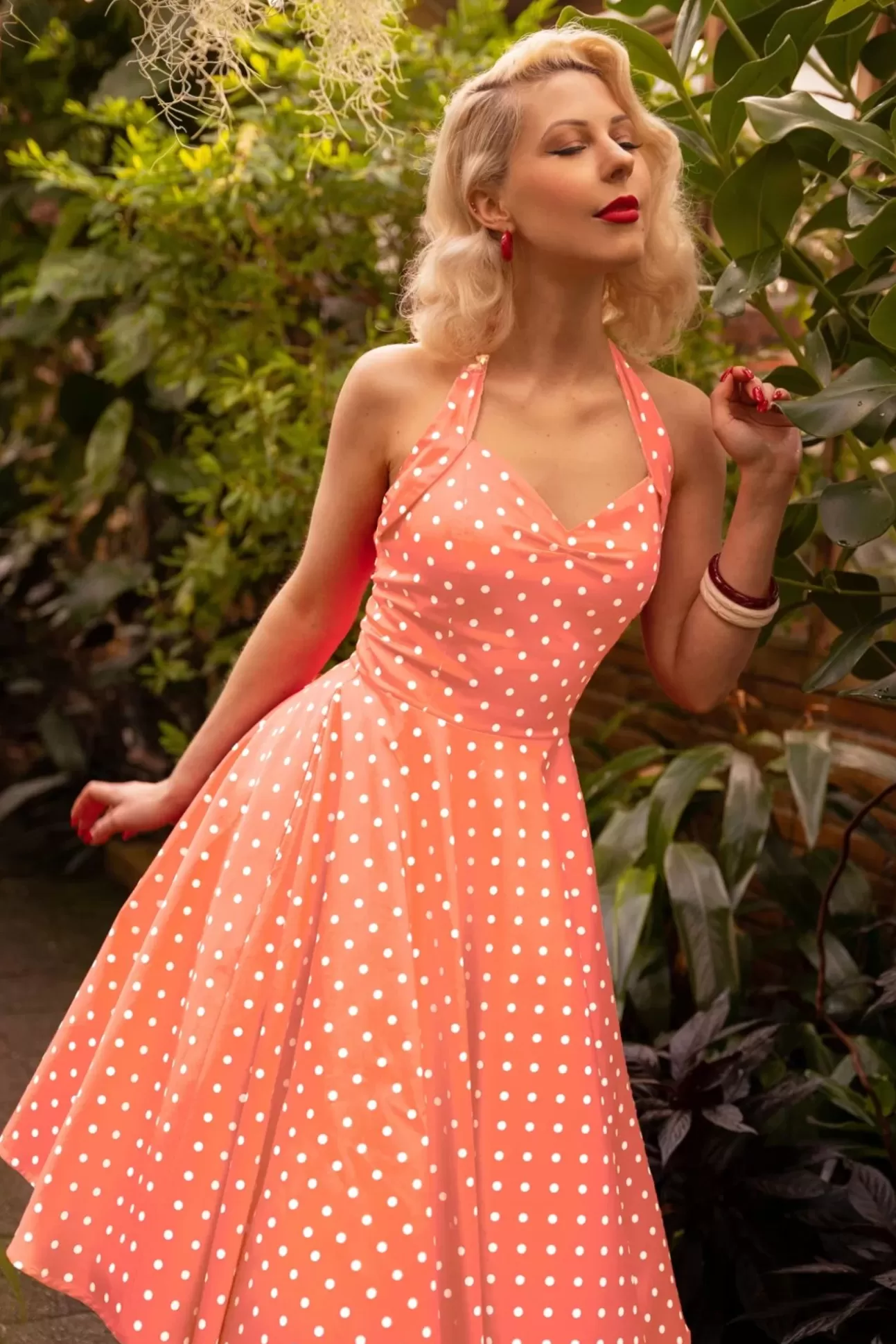 Plus Size Jurken | Topvintage Boutique Collection Topvintage Exclusive ~ Bettie Polka Dot Swing Jurk In Oranje