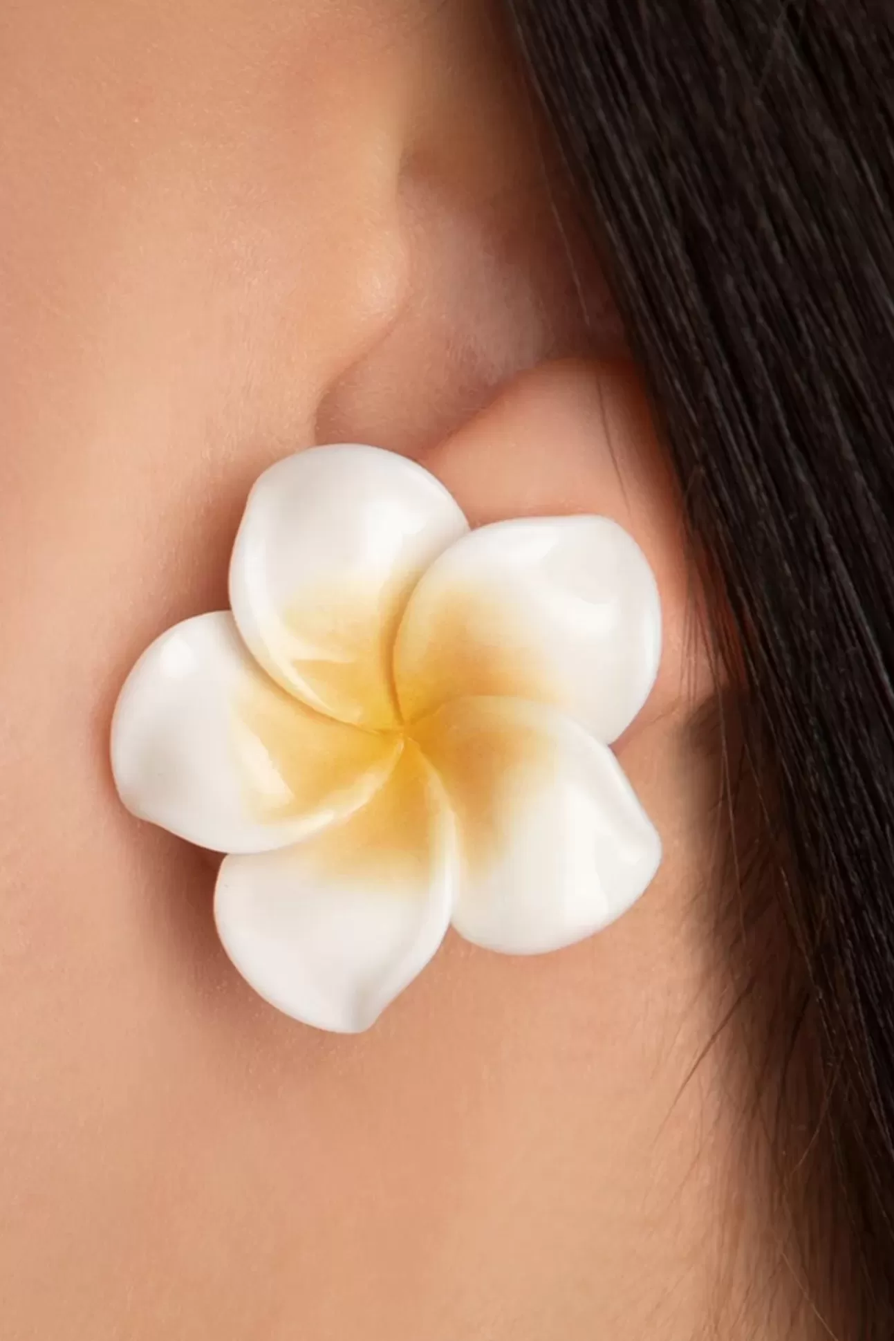 Sieraden | Glitz-o-Matic Tropical Summer Flower Stud Oorbellen In Wit