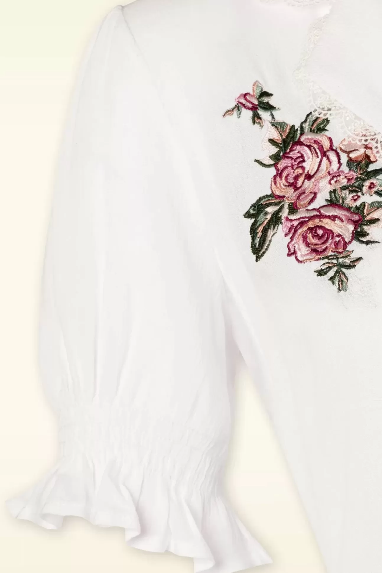 Blouses | Vixen Vintage Geborduurde Bloemenblouse In Wit
